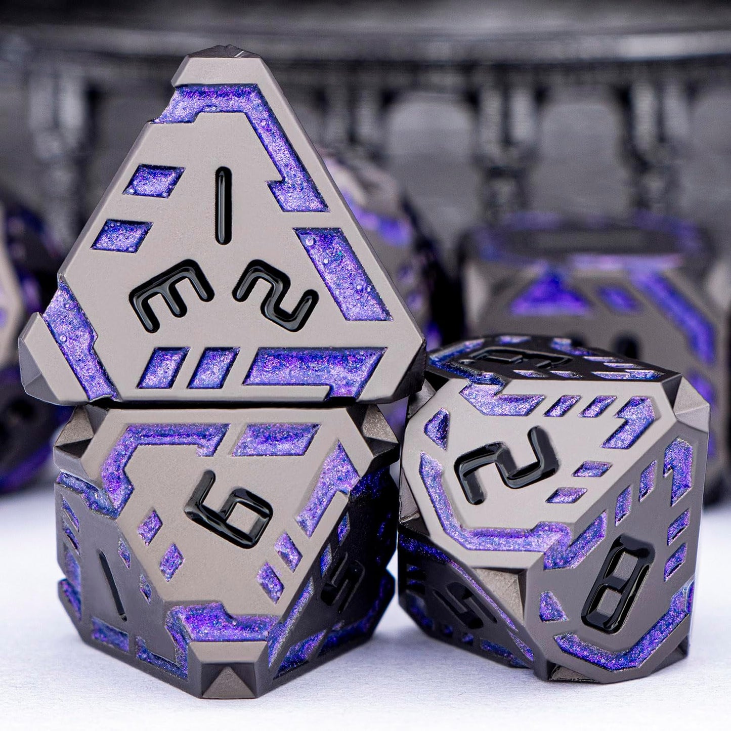 Metal DND Sci-fi Dice Set 7PCS Stripe Polyhedral Dice for Dungeons Dragons RPG Role Playing Game, Glitter D and D Dice with Gift Box D6 D8 D10 D12 D20 (Black Purple) 
