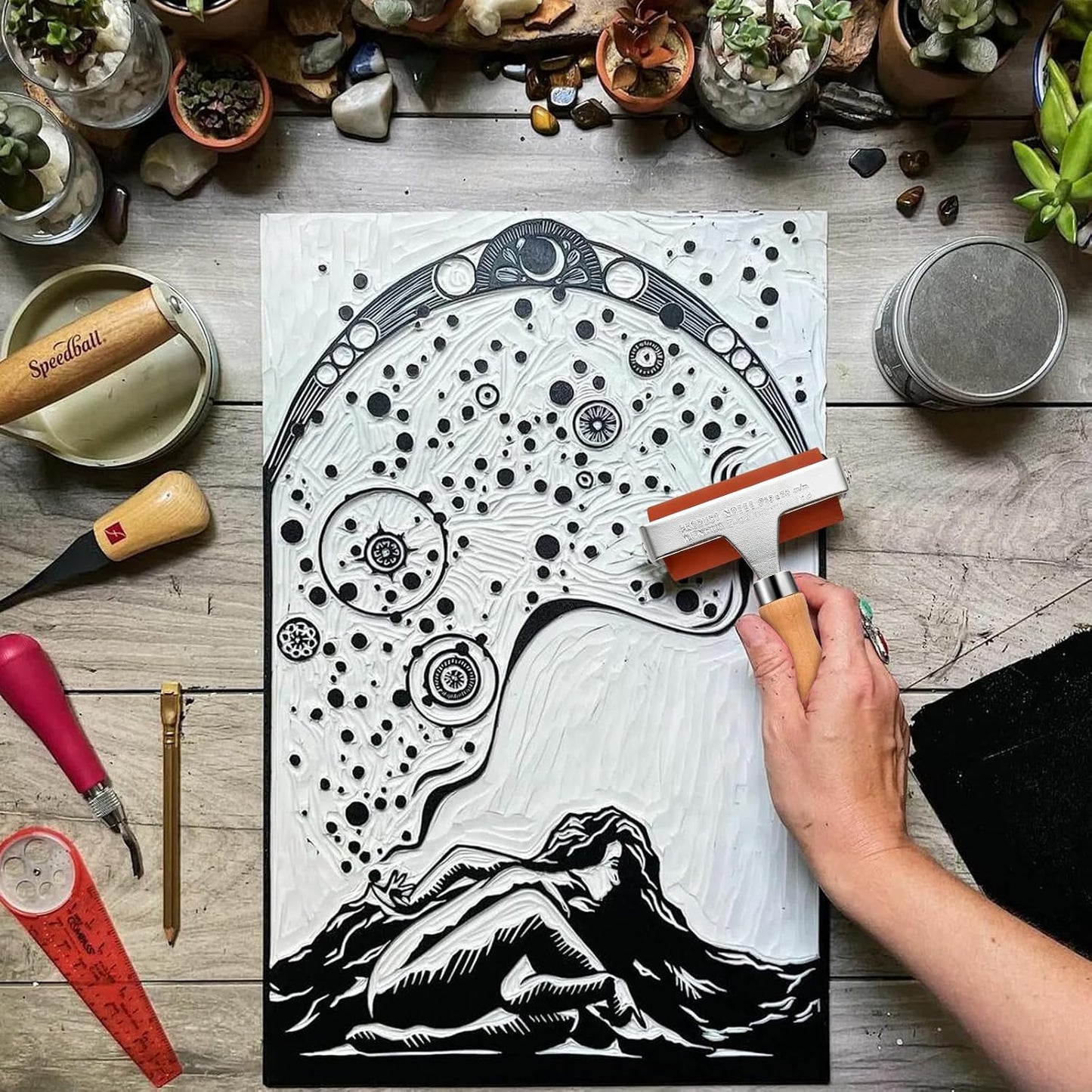 Supkiir 3Pcs Rubber Brayer Roller, Mix Size Rubber Roller Tool for Printmaking, Ink Roller Stamping Brayers with Comfort Grip Construction Tools for Craft Wallpapers Scrapbooks