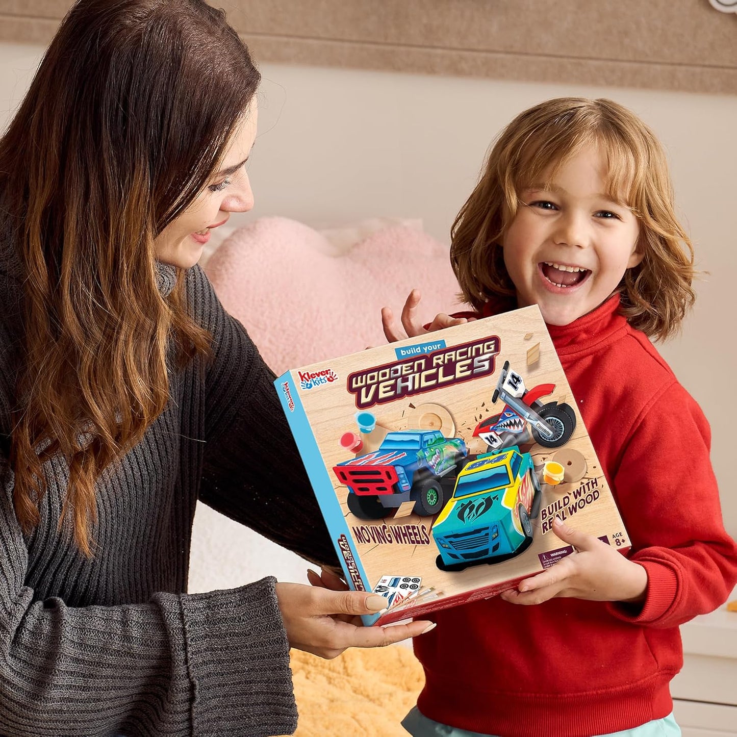 JOYIN Kids Craft Kit Build & Paint Your Own Wooden Race Car Art & Craft Kit DIY Toy Make Your Own Car Truck Toy Construct and Paint Kit, Presents for Kids