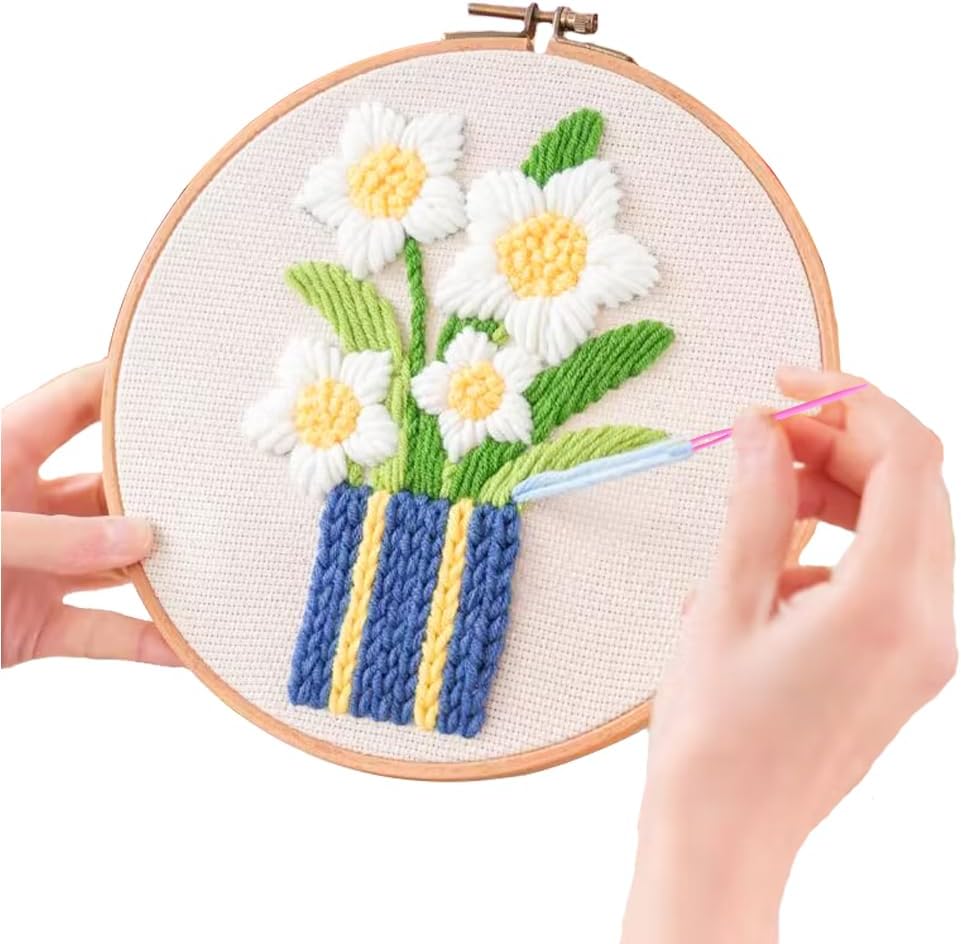 Hekisn 45Pcs Large Eye Blunt Yarn Needles kit, Assorted Sizes Bent Tapestry Darning Needle, Sewing Needles with Needle Threaders & Stitch Markers for Knitting Crochet (Orange&White)