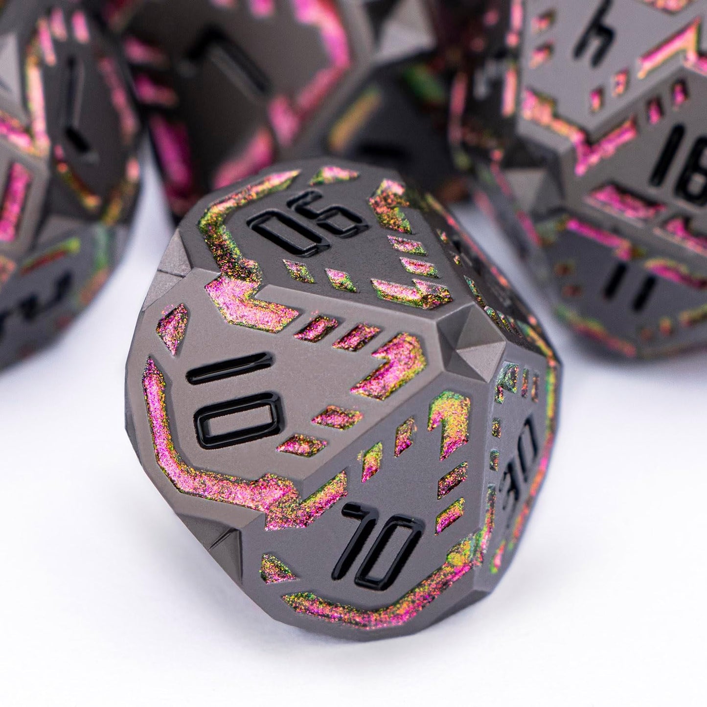 Metal DND Sci-fi Dice Set 7PCS Stripe Polyhedral Dice for Dungeons Dragons RPG Role Playing Game, Glitter D and D Dice with Gift Box D6 D8 D10 D12 D20 (Black&Purple Red)