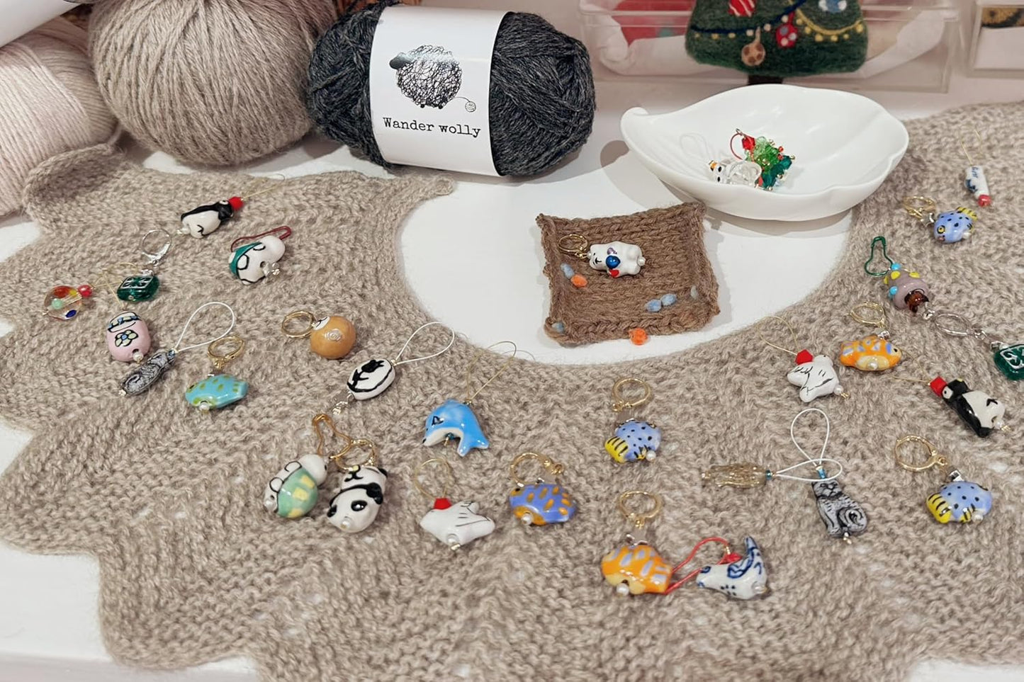 Handmade Stitch Markers for Knitting and Crochet, Two Green Floral Removable Rings, Gold-Edged Fish and Gray Cat Closed Ring, with Storage Case.